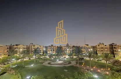 شقة - 2 غرف نوم - 3 حمامات للبيع في طريق بيفرلي هيلز - الحي السابع عشر - الشيخ زايد - الجيزة