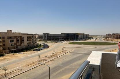 Apartment - 3 Bedrooms - 3 Bathrooms for sale in North Lotus - El Lotus - New Cairo City - Cairo