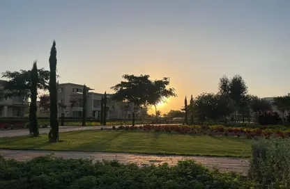 منزل مزدوج - 5 غرف نوم - 4 حمامات للبيع في سوديك ويست - كمبوندات الشيخ زايد - الشيخ زايد - الجيزة