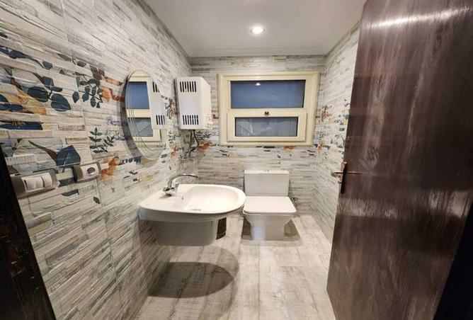 64131800 - Property Image 3