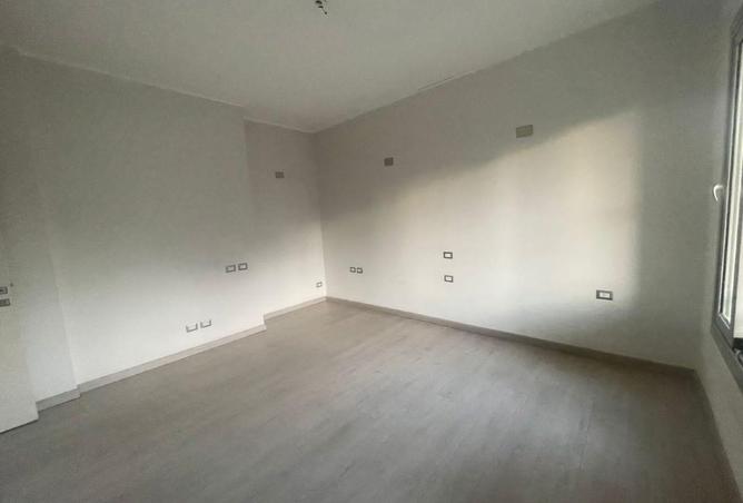 70627109 - Property Image 3