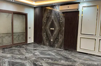 Villa - 5 Bedrooms - 5 Bathrooms for rent in Madinaty - Cairo