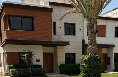 Townhouse - 4 Bedrooms - 5 Bathrooms for sale in Azzar - 5th Settlement Compounds - The 5th Settlement - New Cairo City - Cairo
