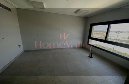 عيادة - استوديو للايجار في نيو جيزة - طريق مصر اسكندرية الصحراوي - مدينة 6 أكتوبر - الجيزة