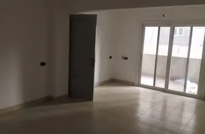 شقة - 3 غرف نوم - 1 حمام للايجار في شارع عمار بن ياسر - ميدان الحجاز - النزهة - القاهرة