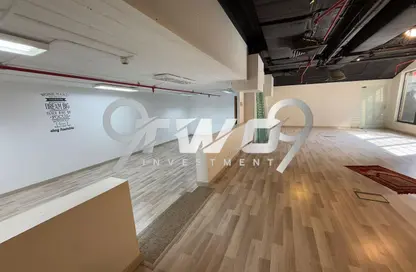 مساحات مكتبية - 5 غرف نوم - 2 حمامات للايجار في شارع مجمع البنوك - شارع التسعين الجنوبي - التجمع الخامس - مدينة القاهرة الجديدة - القاهرة