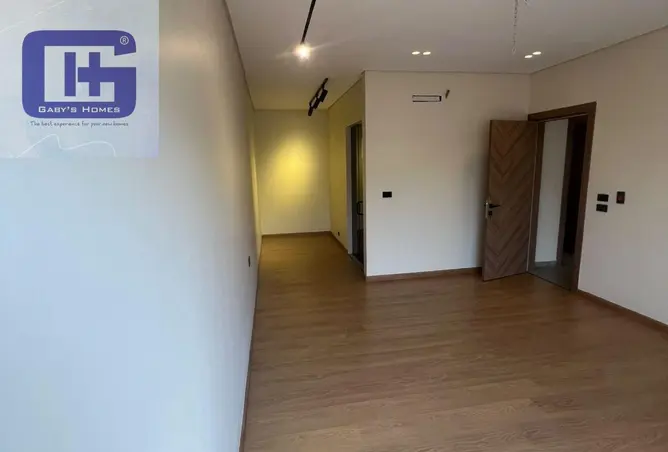 112427966 - Property Image 2