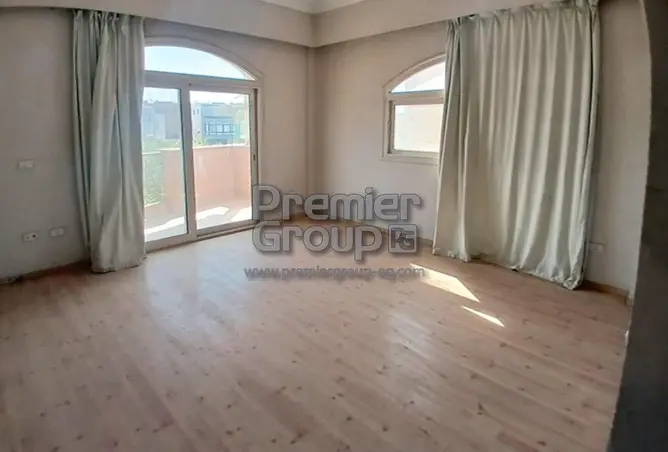 114628304 - Property Image 2