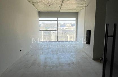 Office Space - Studio - 1 Bathroom for rent in Concord Plaza - South Investors Area - New Cairo City - Cairo