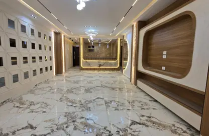 شقة - 3 غرف نوم - 2 حمامات للايجار في شارع محمد مندور - المنطقة الأولى - مدينة نصر - القاهرة