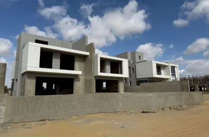 Villa - 4 Bedrooms - 4 Bathrooms for sale in El Patio Vera - Sheikh Zayed Compounds - Sheikh Zayed City - Giza