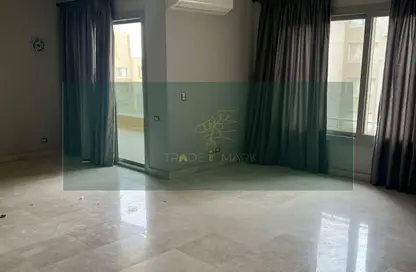 شقة - 2 غرف نوم - 2 حمامات للايجار في فيلدج جيت - المستثمرين الجنوبية - مدينة القاهرة الجديدة - القاهرة