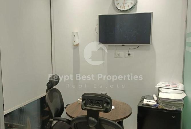 102074084 - Property Image 3