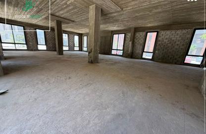 Office Space - Studio - 5 Bathrooms for rent in District 5 - 5th Settlement Compounds - The 5th Settlement - New Cairo City - Cairo