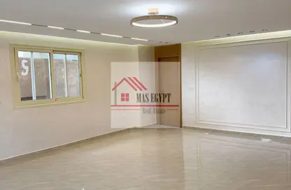 Apartment - 3 Bedrooms - 3 Bathrooms for sale in Al Mesaha St. - Dokki - Giza