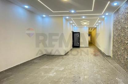 Apartment - 3 Bedrooms - 1 Bathroom for sale in Port Said St. - Sporting - Hay Sharq - Alexandria Apartment - 3 Bedrooms - 1 Bathroom for sale in Port Said St. - Sporting - Hay Sharq - Alexandria