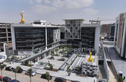Office Space - Studio - 1 Bathroom for rent in HQ Mall - The 5th Settlement - New Cairo City - Cairo