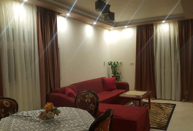 87521231 - Property Image 2