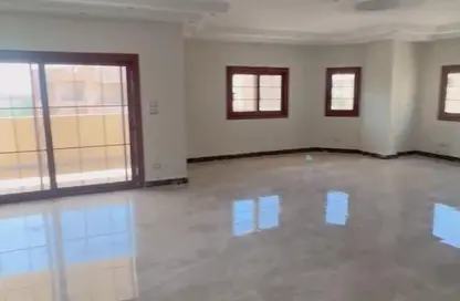 شقة - 4 غرف نوم - 3 حمامات للايجار في شارع 20 - الحي الثاني - التجمع الخامس - مدينة القاهرة الجديدة - القاهرة