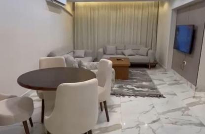 شقة - 2 غرف نوم - 1 حمام للايجار في شارع البطل احمد عبد العزيز - المهندسين - الجيزة