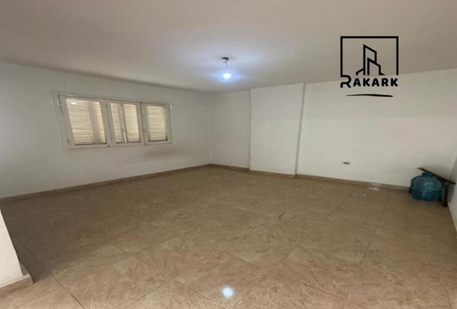 104602352 - Property Image 3
