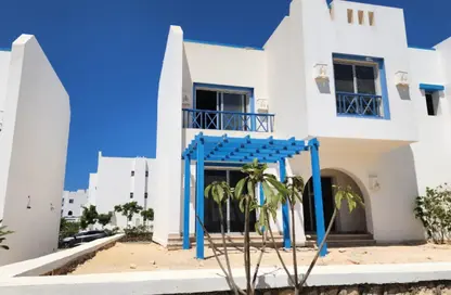 Townhouse - 3 Bedrooms - 3 Bathrooms for sale in Mountain View - Ras Al Hekma - North Coast