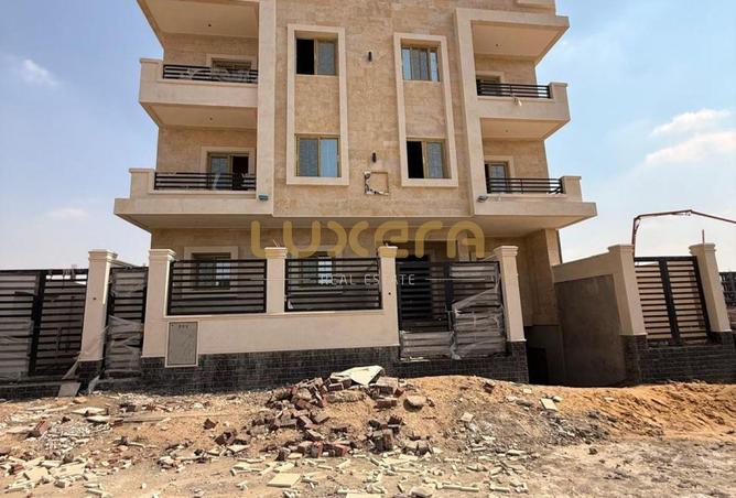 65915347 - Property Main Image