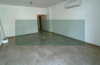 شقة - 3 غرف نوم - 3 حمامات للايجار في مون ريزيدنس - فيفث سكوير - التجمع الخامس - مدينة القاهرة الجديدة - القاهرة