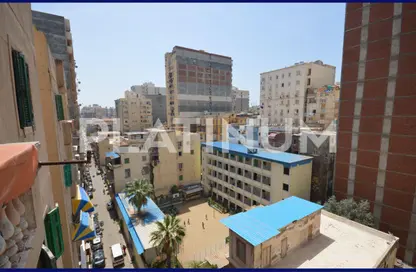 Apartment - 3 Bedrooms - 1 Bathroom for sale in Tiba St. - Sporting - Hay Sharq - Alexandria