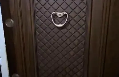 شقة - 3 غرف نوم - 1 حمام للبيع في جنوب الاحياء - طريق الواحات - مدينة 6 أكتوبر - الجيزة