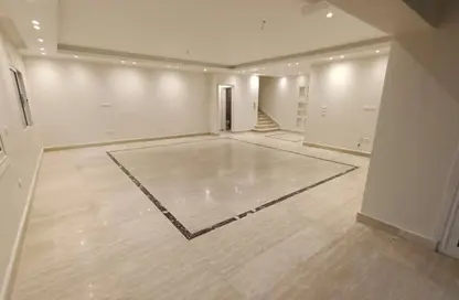 فيلا - 3 غرف نوم - 3 حمامات للبيع في پريڤادو - مدينتي - القاهرة