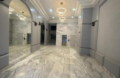 Apartment - 2 Bedrooms - 1 Bathroom for sale in Katameya Gate - El Katameya Compounds - El Katameya - New Cairo City - Cairo