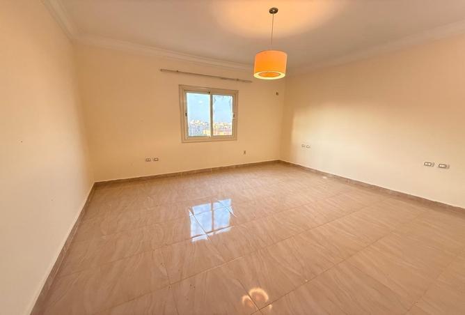 8687235 - Property Image 2