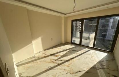 Apartment - 3 Bedrooms - 2 Bathrooms for rent in Sun Capital - Fayoum Desert road - 6 October City - Giza
