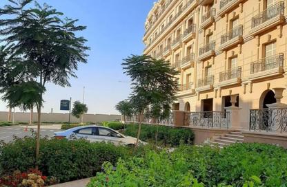 Apartment - 3 Bedrooms - 3 Bathrooms for sale in Centerville - Hyde Park - New Cairo City - Cairo