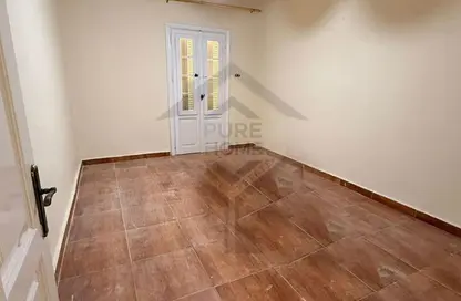 Apartment - 3 Bedrooms - 2 Bathrooms for rent in Green St. - Moharam Bek - Hay Wasat - Alexandria
