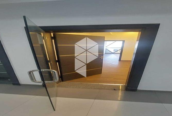 67738298 - صورة العقار 3