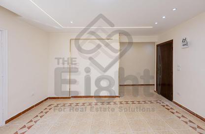 Apartment - 3 Bedrooms - 1 Bathroom for sale in Seyouf - Hay Awal El Montazah - Alexandria