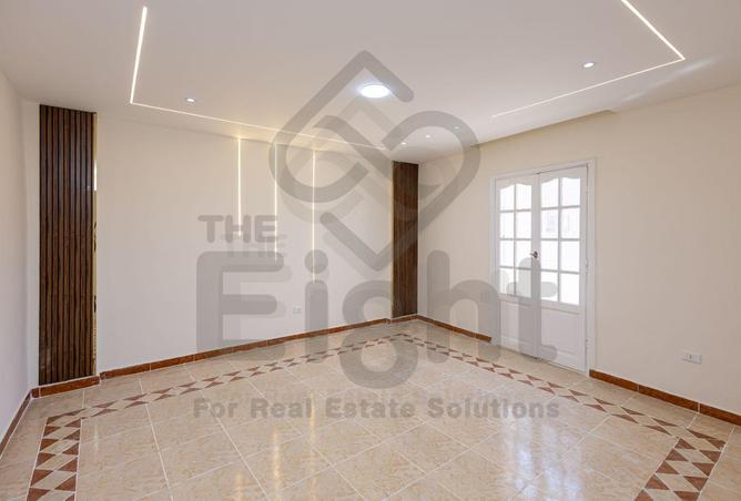 97429942 - Property Image 2