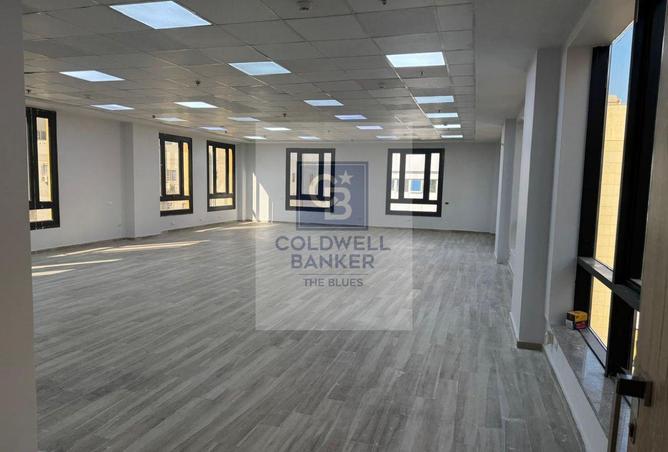 67728651 - Property Image 2