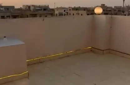 شقة - 3 غرف نوم - 2 حمامات للبيع في شارع عمر خورشيد - البنفسج 10 - البنفسج - مدينة القاهرة الجديدة - القاهرة