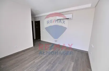 شقة - 4 غرف نوم - 3 حمامات للبيع في بارك سايد ريزيدنس - أبراج زيد - كمبوندات الشيخ زايد - الشيخ زايد - الجيزة