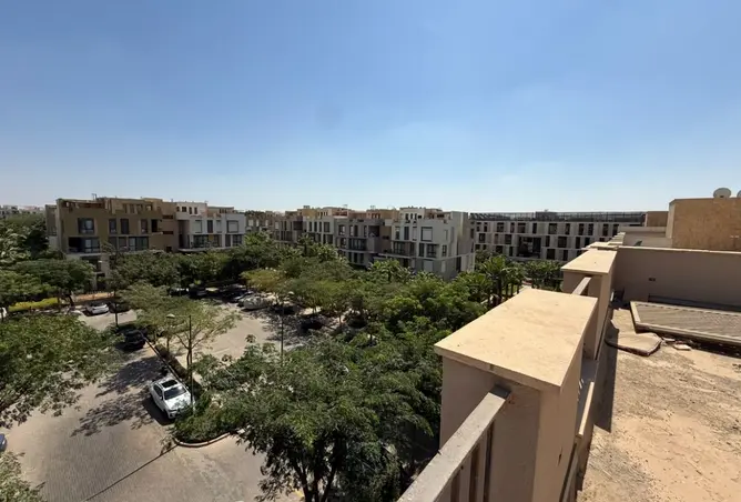 107122402 - Property Image 2