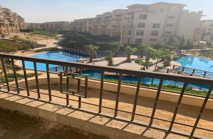 Apartment - 2 Bedrooms - 2 Bathrooms for sale in Stone Residence - 5th Settlement Compounds - The 5th Settlement - New Cairo City - Cairo