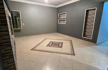 Apartment - 3 Bedrooms - 2 Bathrooms for sale in Mohyee Al Din Abd Al Al Hamid St. - 8th Zone - Nasr City - Cairo
