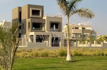 Villa - 3 Bedrooms - 3 Bathrooms for sale in Palm Hills New Cairo - 5th Settlement Compounds - The 5th Settlement - New Cairo City - Cairo