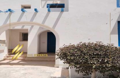 Chalet - 3 - 2 for sale in Mountain View - Ras Al Hekma - North Coast