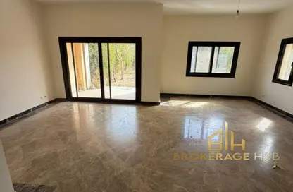 Twin House - 3 Bedrooms - 3 Bathrooms for rent in Levana - Uptown Cairo - Mokattam - Cairo