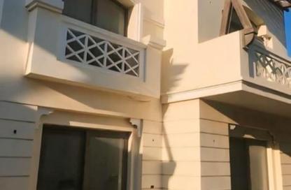 Villa - 5 Bedrooms - 4 Bathrooms for sale in Hyde Park - New Cairo City - Cairo