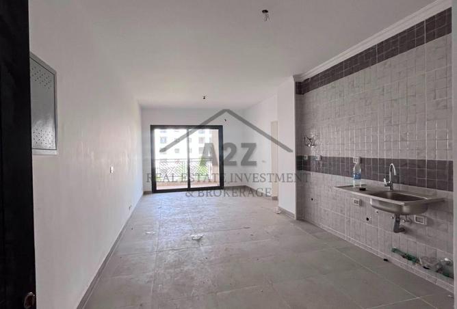 102077600 - Property Image 3